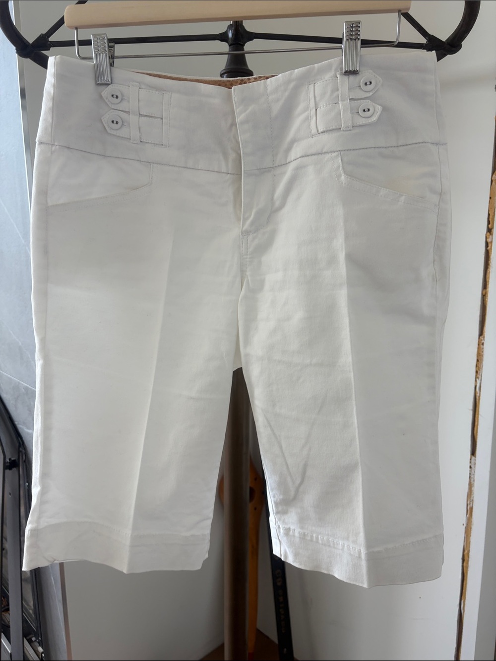 One 5 One White Bermuda Shorts cotton stretch